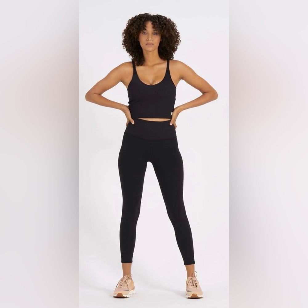 NWOT Vuori Women's Rib Studio Black Leggings Size S